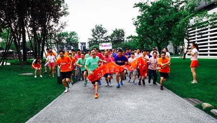 fixed network team go running